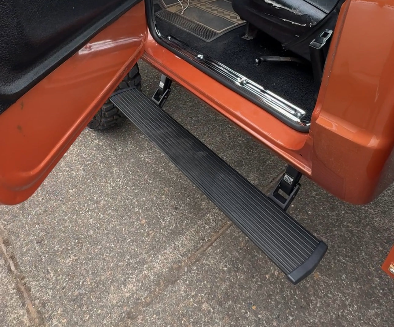 1967-1972 GM truck Amp Retractable Electric Step Mounting kit