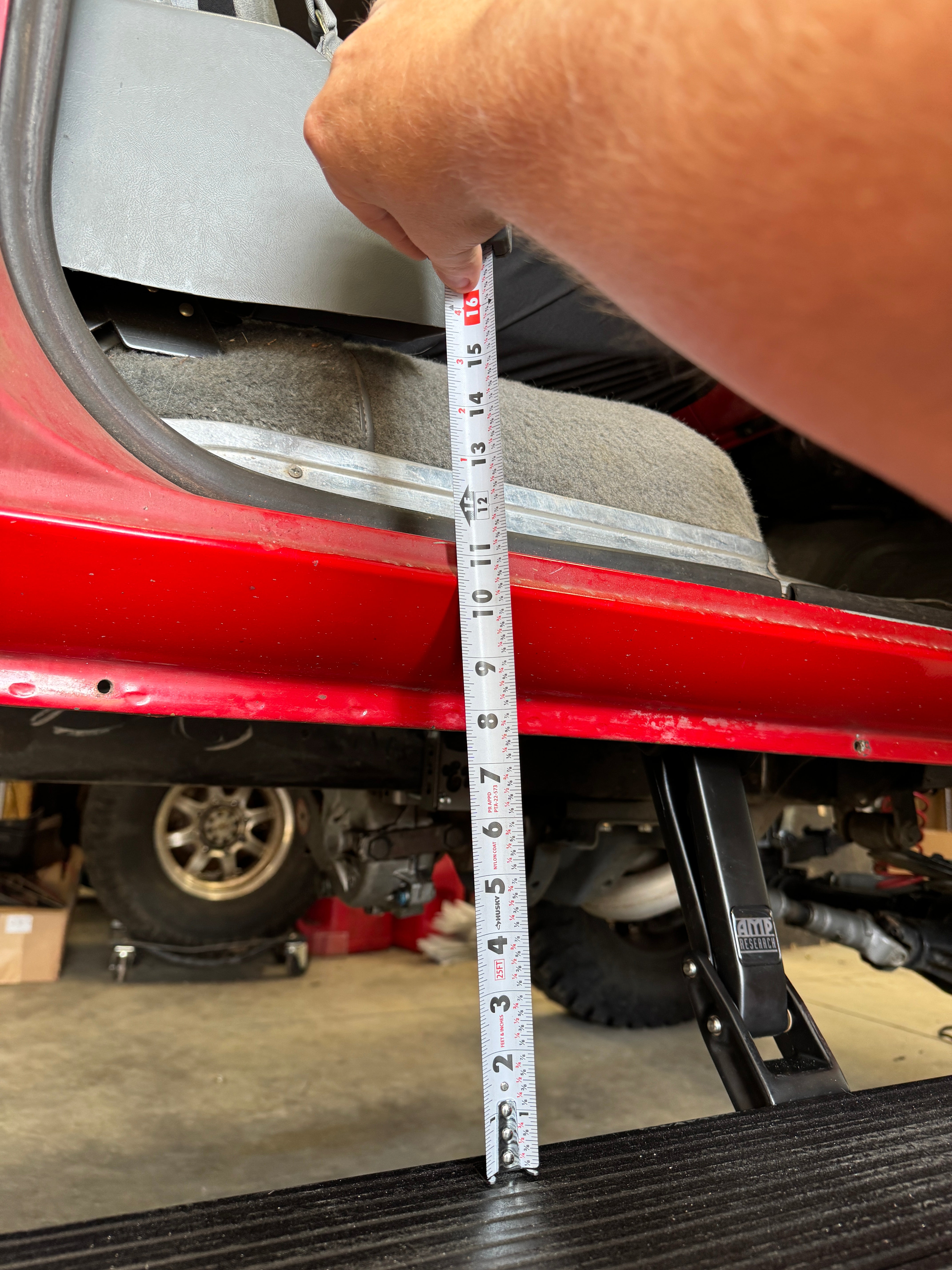 1981-91 GM Suburban Amp Retractable Electric Step Mounting kit