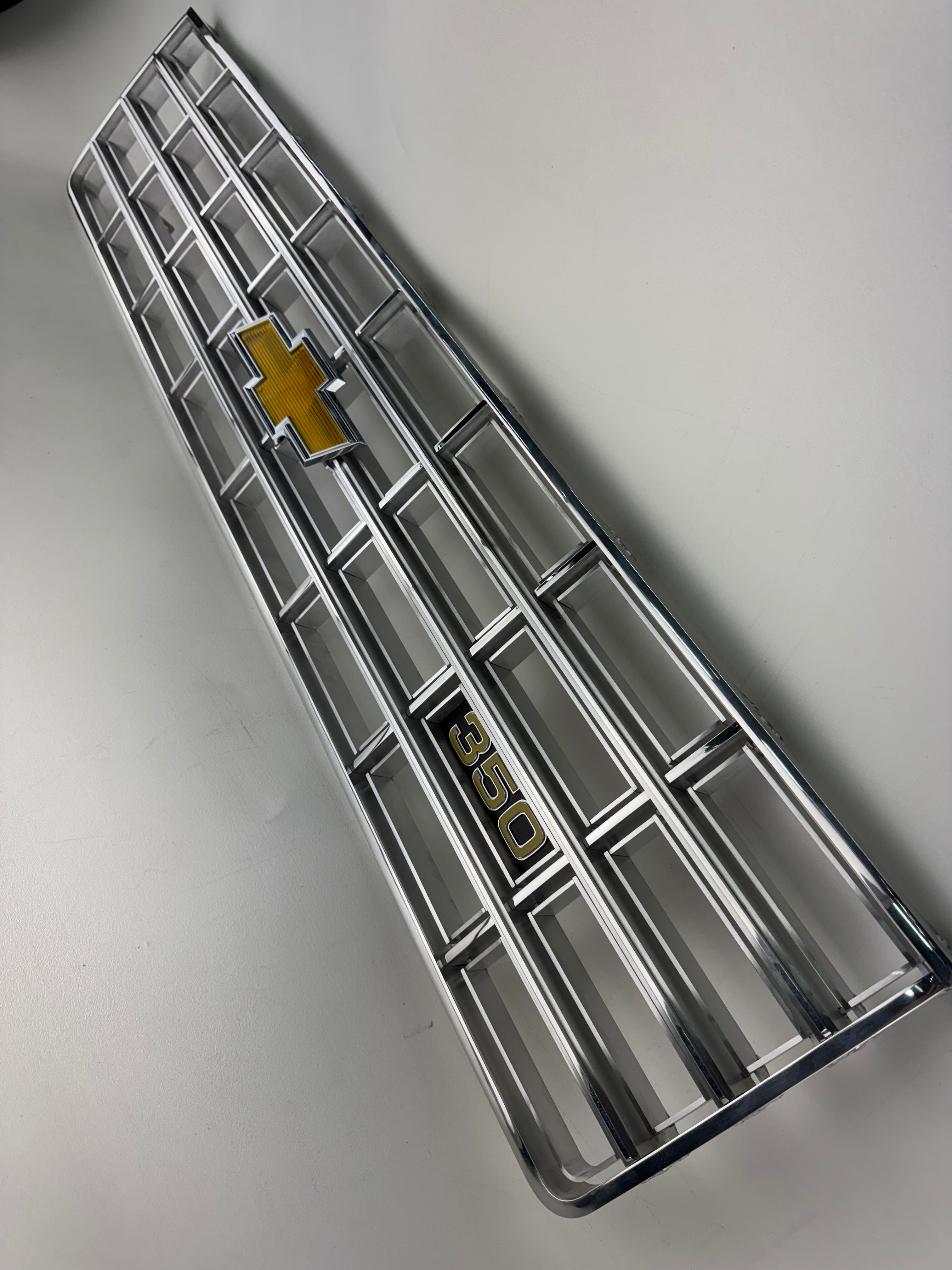 Grille AF (Aluminum Fabricated) 1975-76 Chevrolet Truck