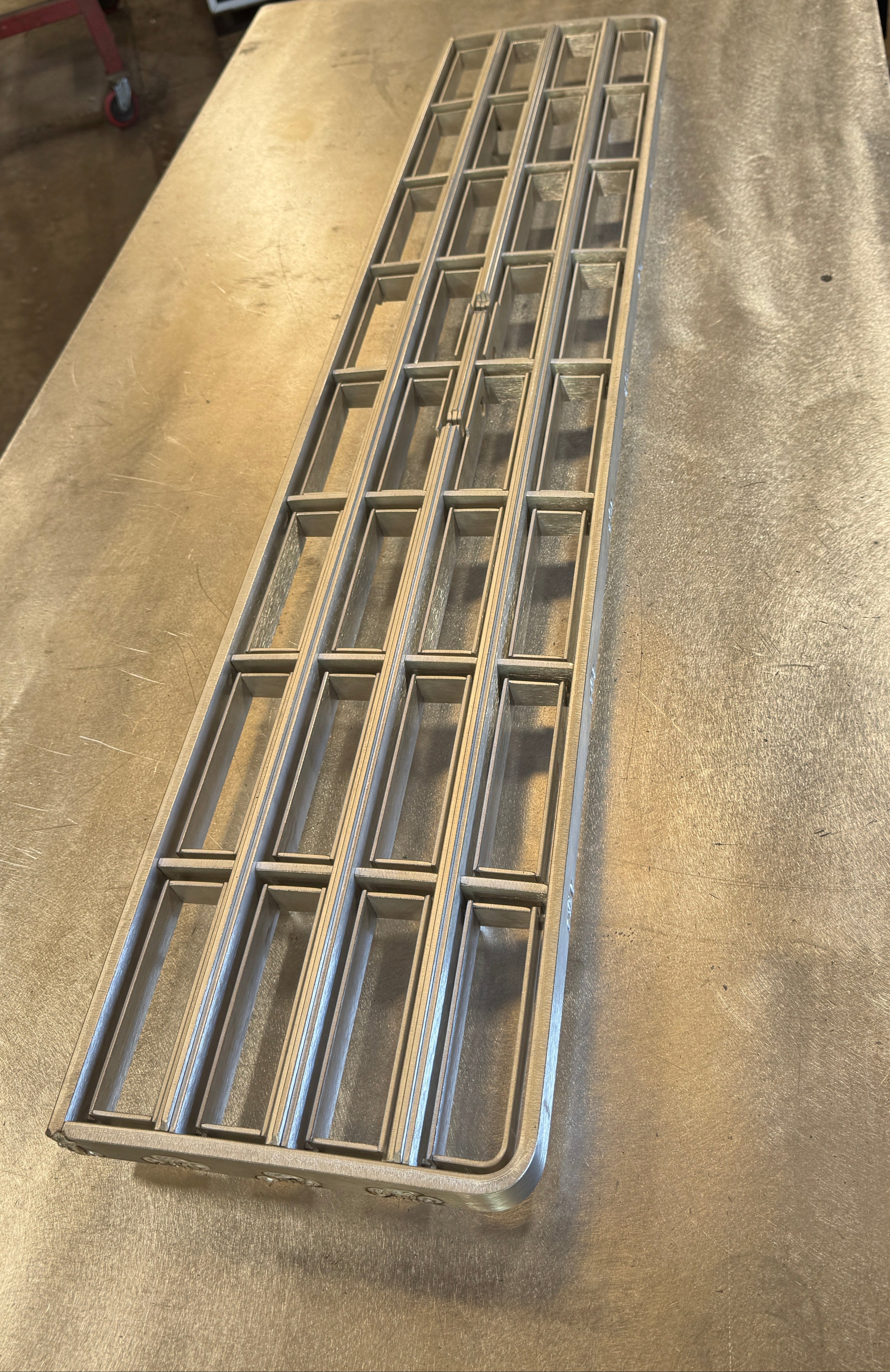 Grille AF (Aluminum Fabricated) 1975-76 Chevrolet Truck