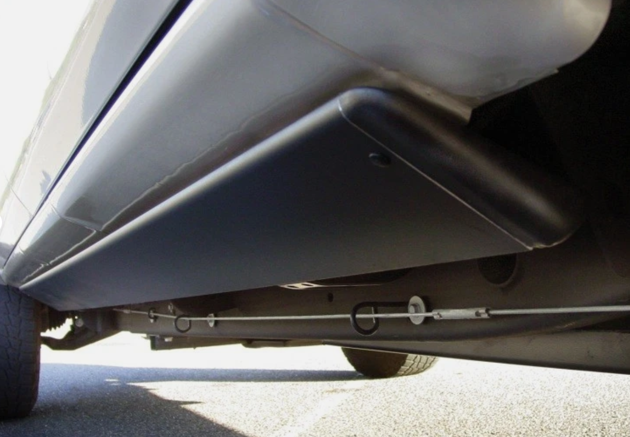 1999-07 GM truck Amp Retractable Electric Step Mounting kit